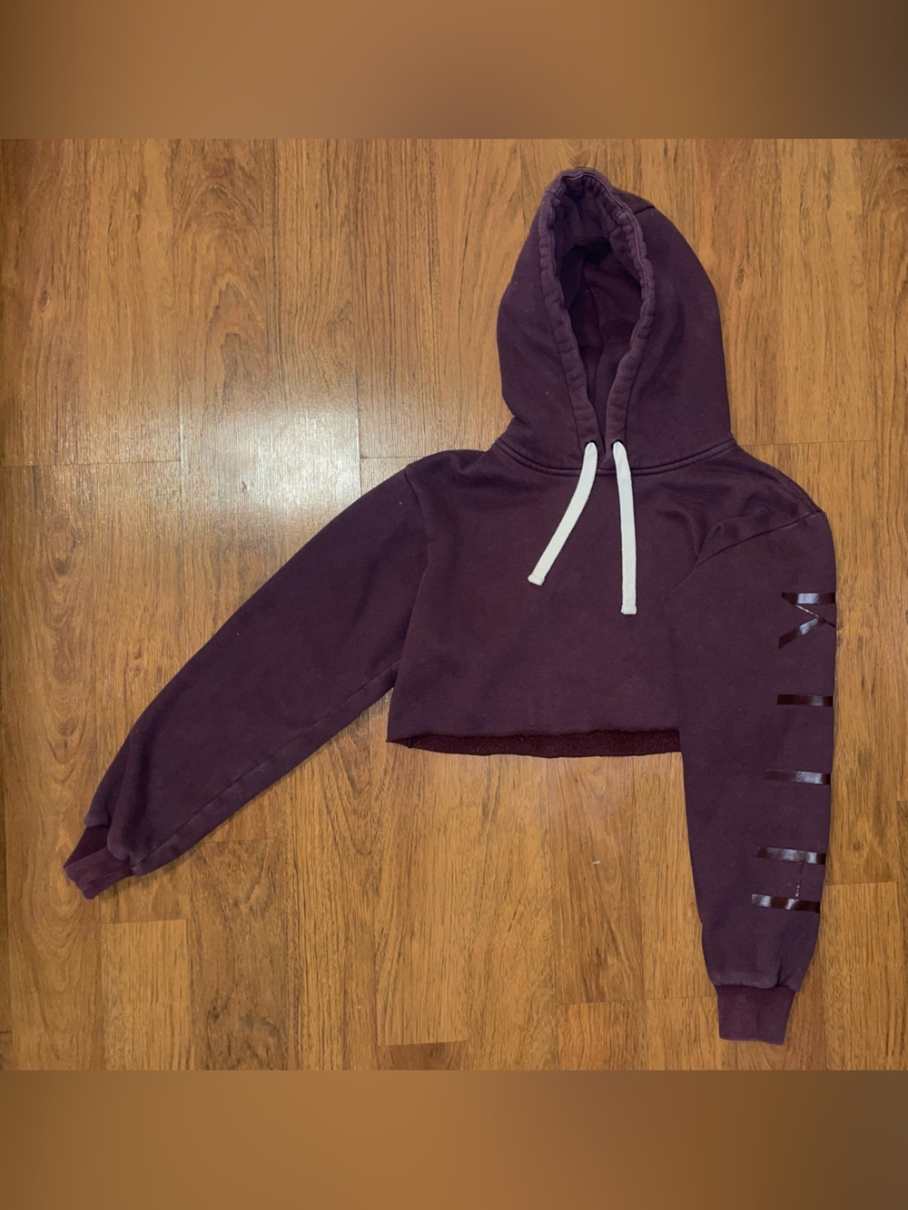 KITH Women Burgundy Cropped Hoodie Sleeve Logo